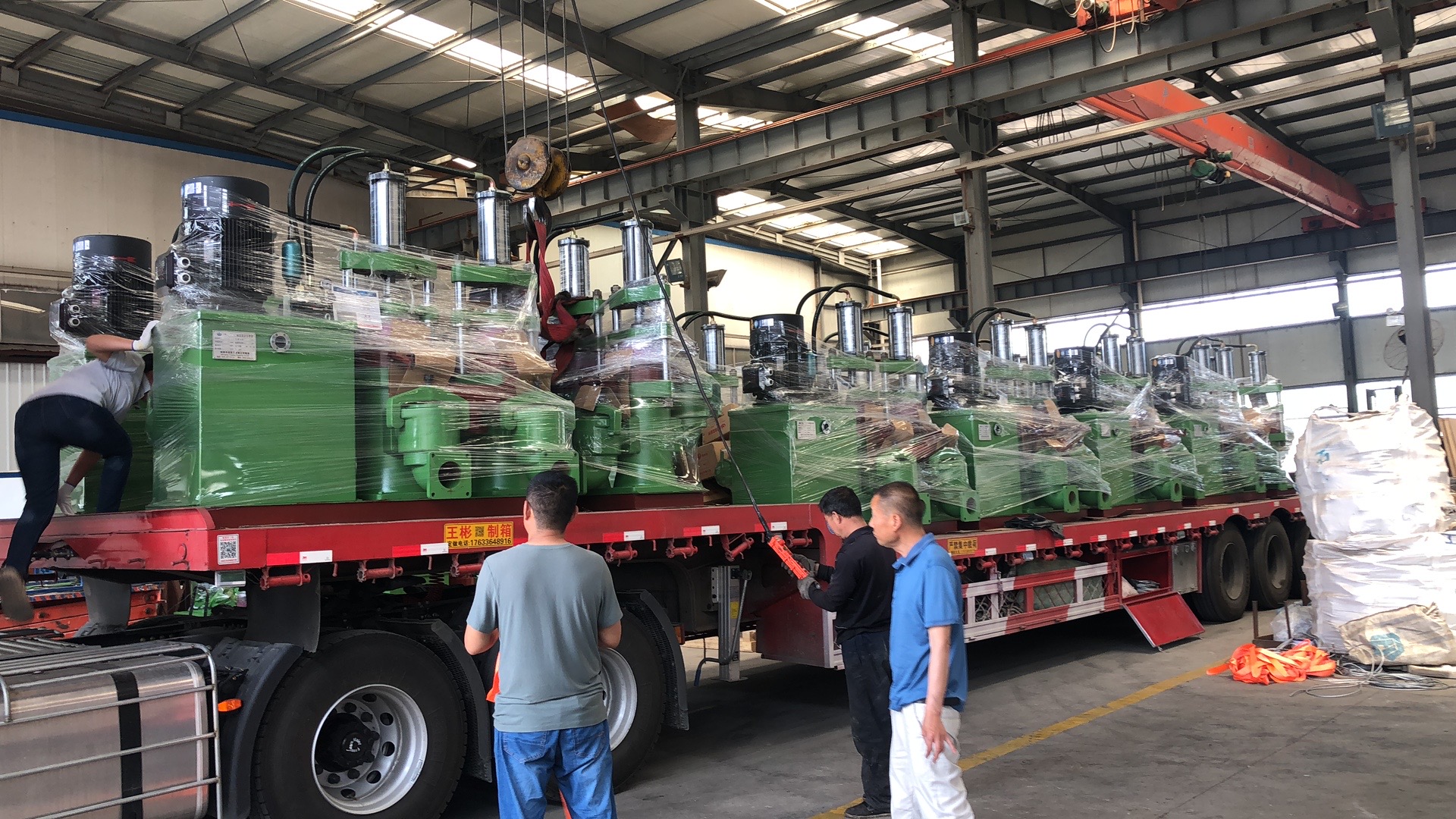 陶(tao)瓷柱塞泵(beng)整車發貨(huo)