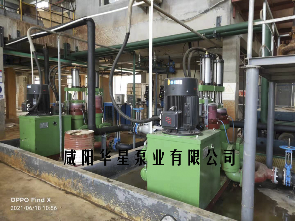 YB300-40柱塞(sai)泥漿泵市(shi)政污水處(chu)理現場