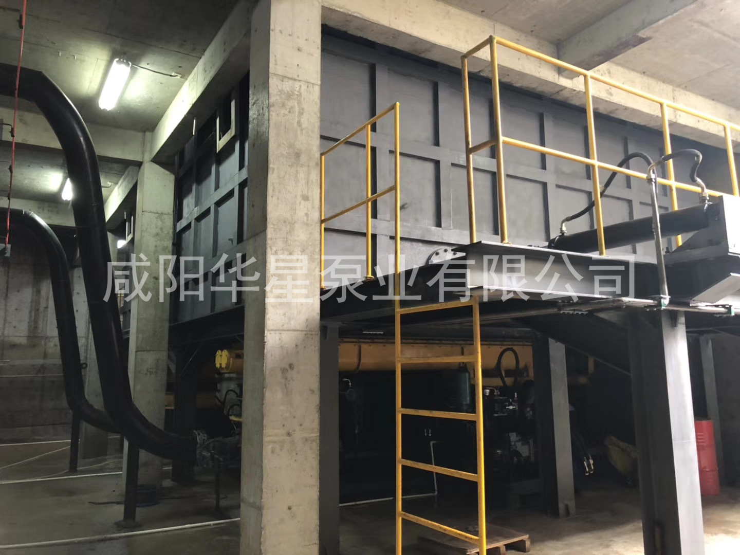 陶瓷柱(zhu)塞泵使用(yong)現場河道(dao)調蓄池河(he)道清淤現(xian)場 陶瓷柱(zhu)塞泵使用(yong)現場河道(dao)調蓄池河(he)道清淤現(xian)場