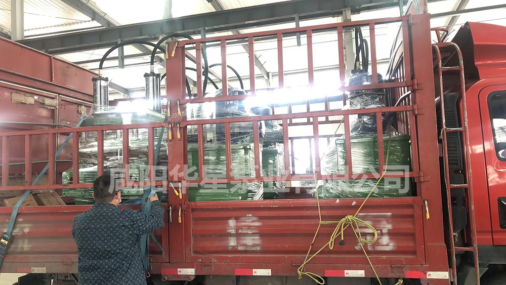 YB200陶(tao)瓷柱塞(sai)泵發貨(huo)