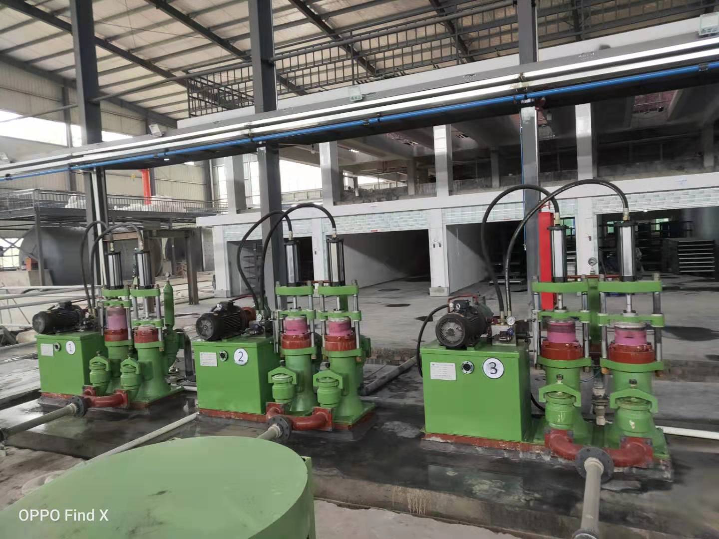 YB系(xi)列陶瓷(ci)柱塞泥(ni)漿泵最(zui)大輸送(song)濃度