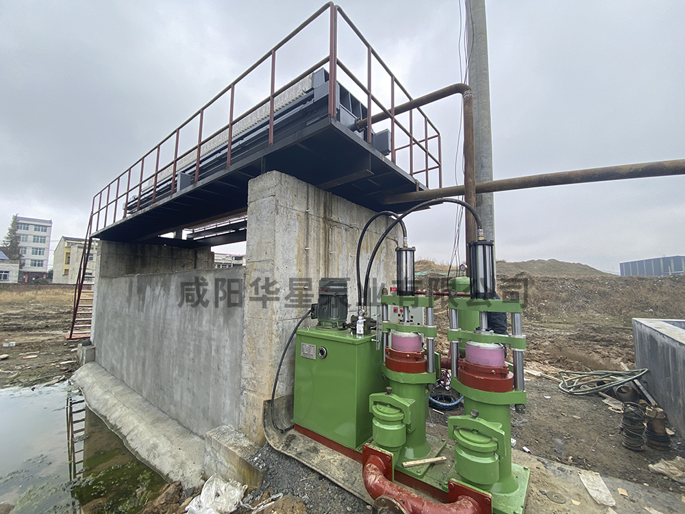 洗沙污水(shui)處理用陶(tao)瓷柱塞泵(beng)