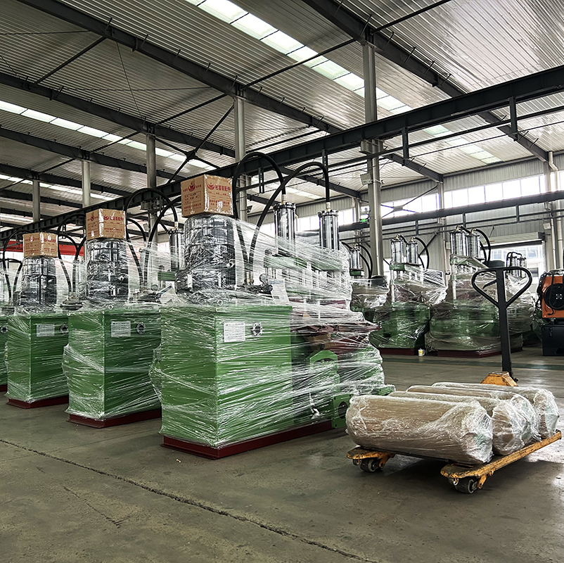 YB250-30陶瓷(ci)柱塞(sai)泵